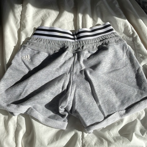 Adidas shorts - Picture 2 of 2